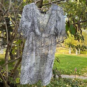 Apt 9 women’s sheer blouse